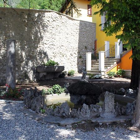 Agriturismo Villa Bissiniga Saló Exterior foto